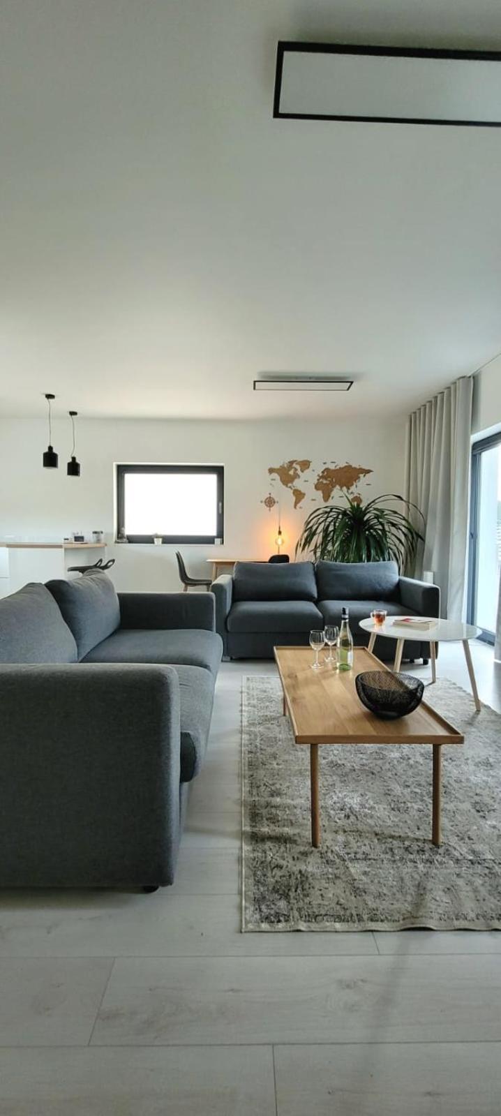 Bast 17: Spacious Mandoria With Parking And Terrace Apartment Lodz (Lodz)
