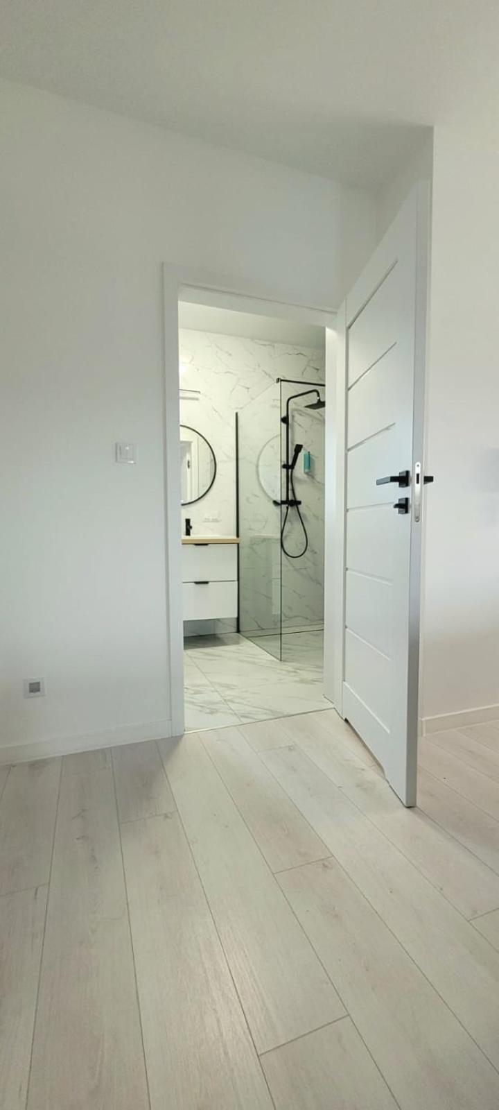 Bast 17: Spacious Mandoria With Parking And Terrace Lodz (Lodz)